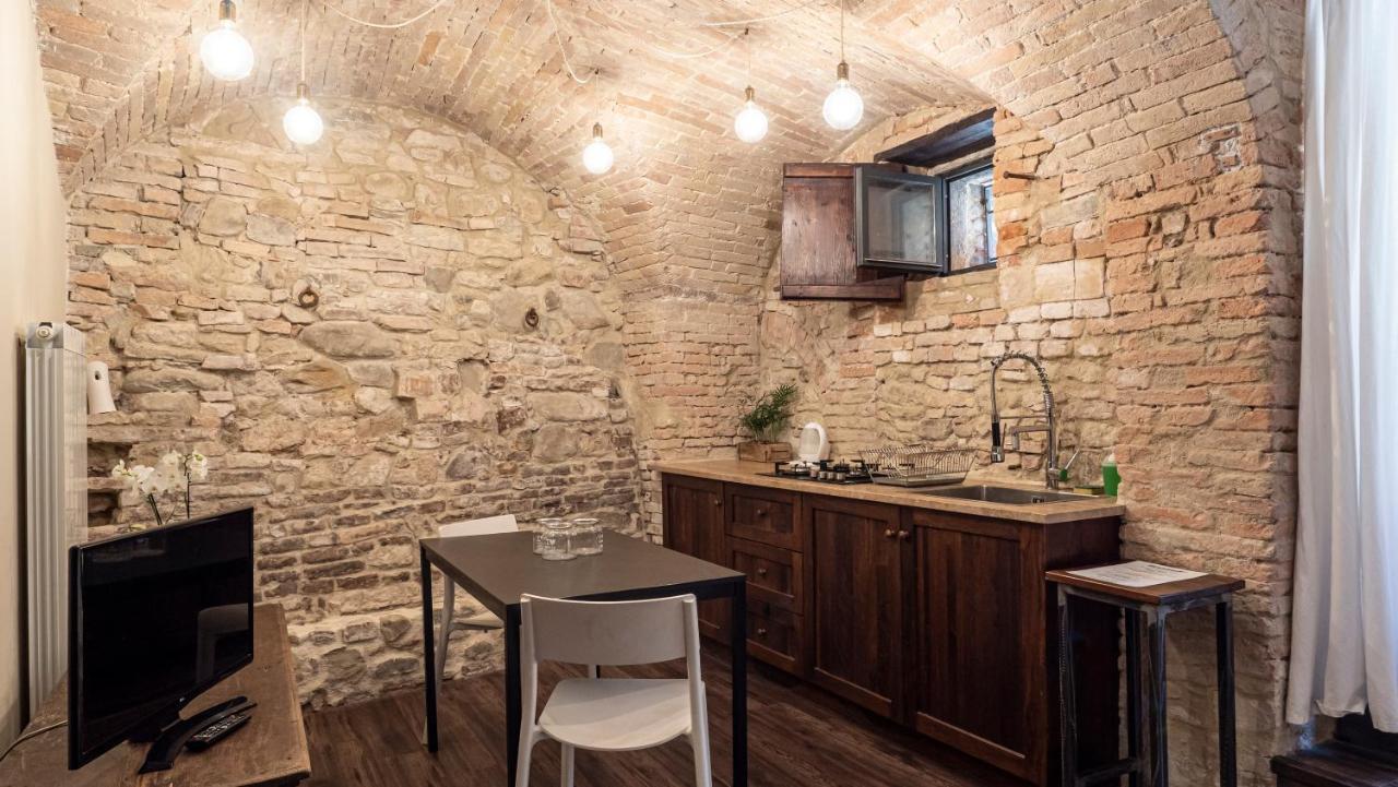 شقة "Casa Del Pincetto" Centro Storico بيرودجا المظهر الخارجي الصورة
